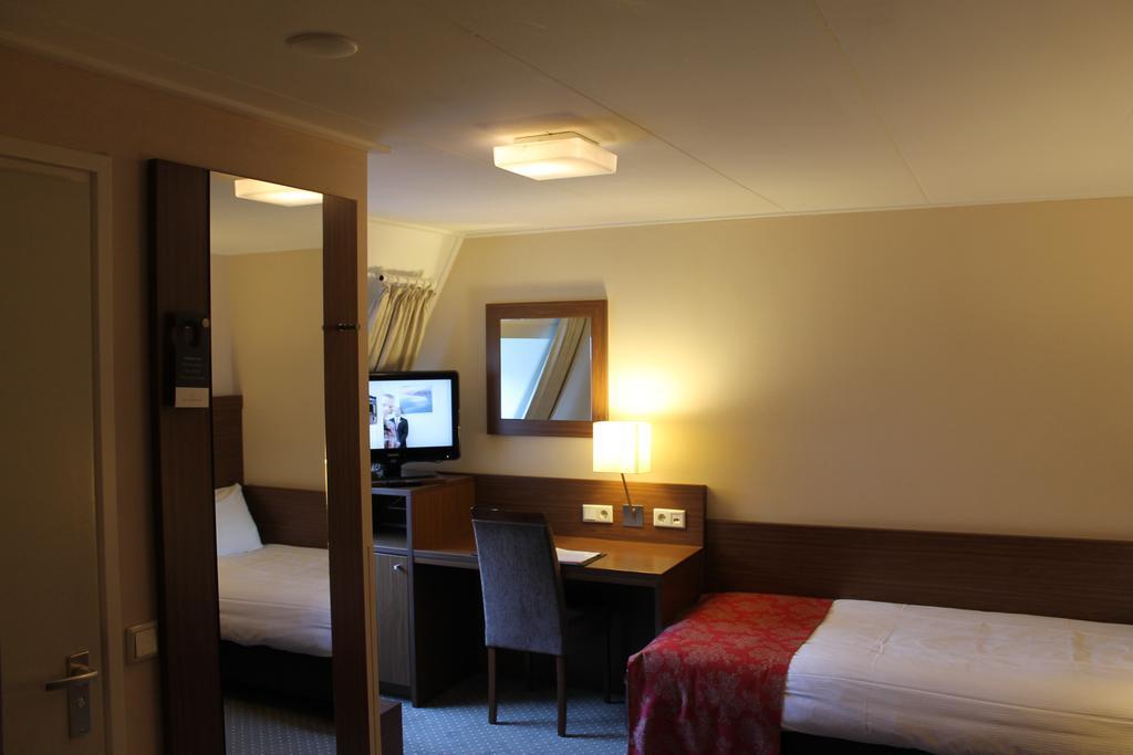 Fletcher Hotel-Restaurant Wolfheze Extérieur photo