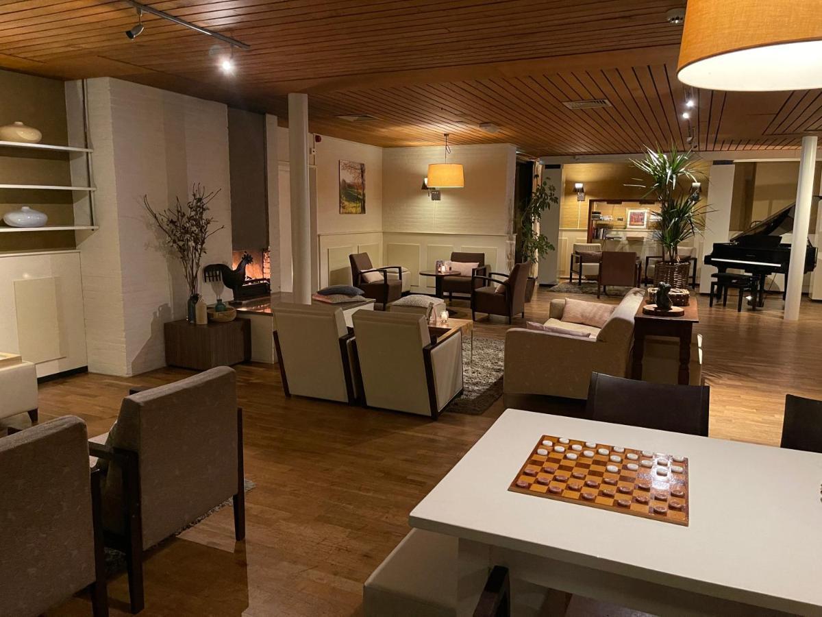Fletcher Hotel-Restaurant Wolfheze Extérieur photo